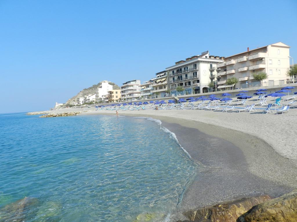 Hotel Il Mulino Capo dʼOrlando Exterior foto